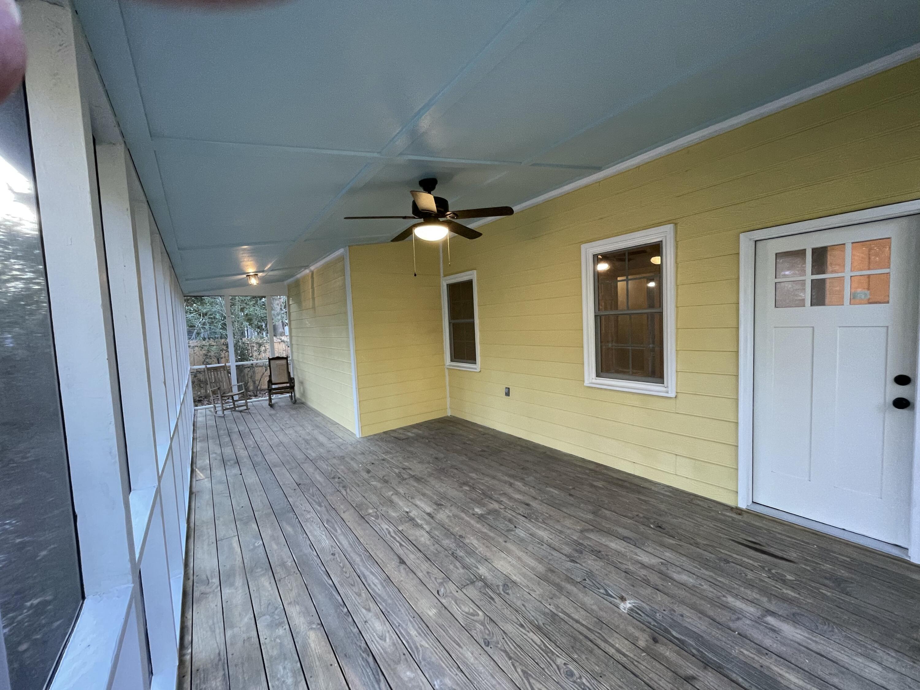 44 Hillcreek Boulevard