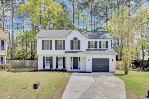 Photo of 213 Alydar Court, Summerville, SC 29483 (MLS # 26008709)