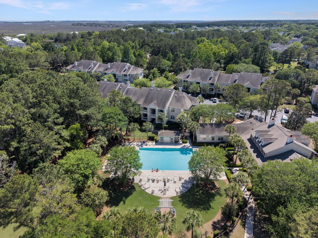 Photo of 1600 Long Grove Drive #1127, Mount Pleasant, SC 29464 (MLS # 26013052)