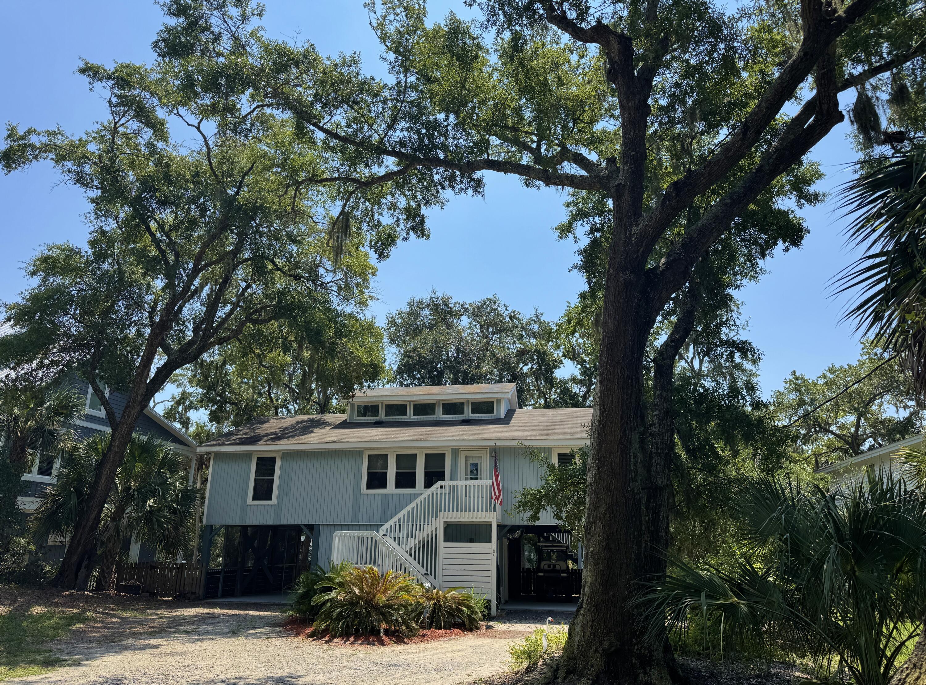 1104 Jungle Road