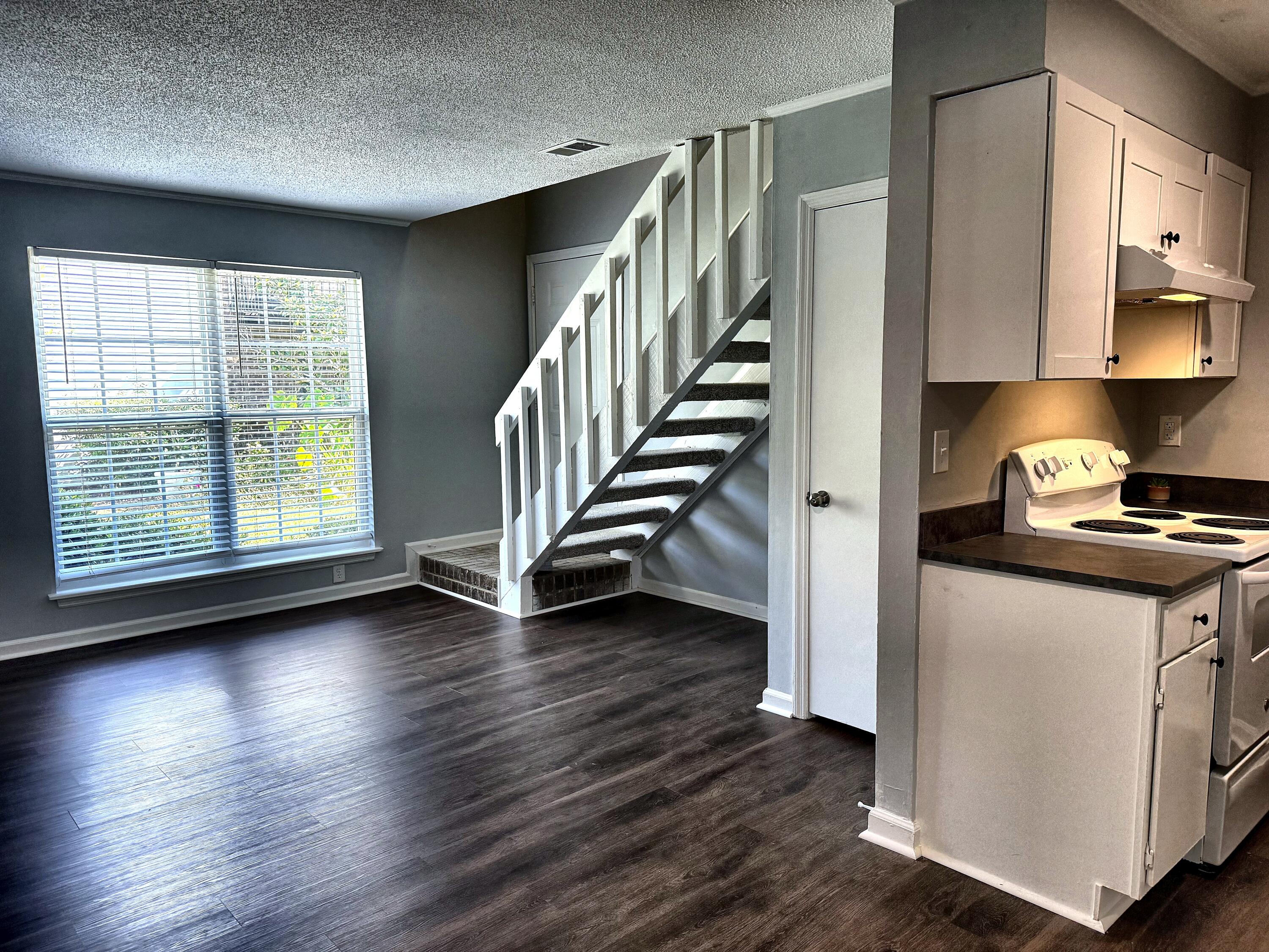 2494 Etiwan Avenue Unit 9j
