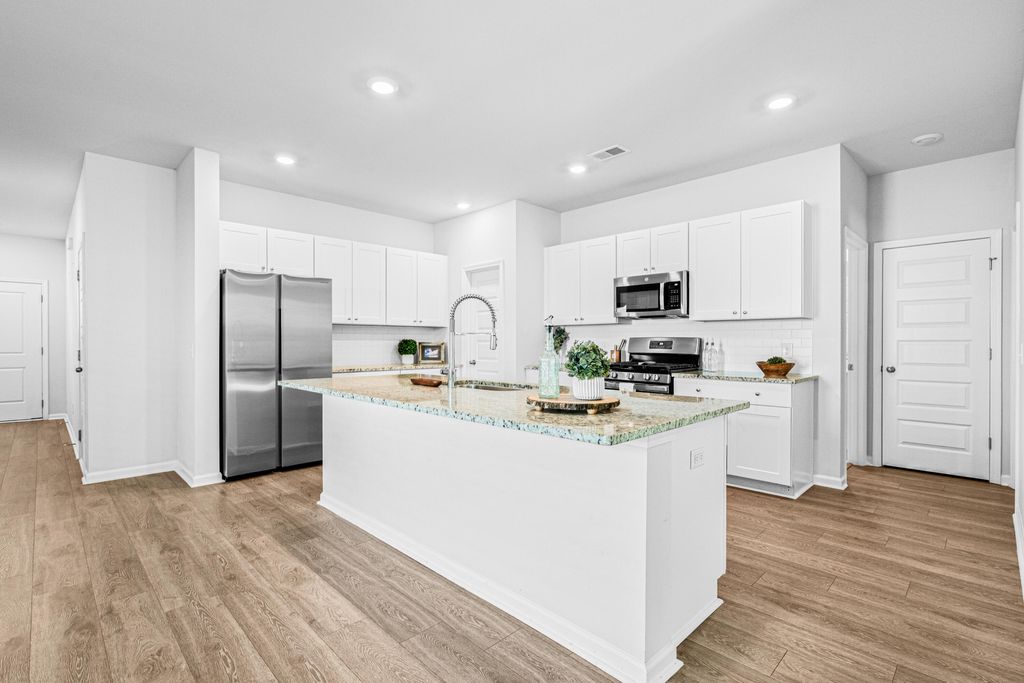 Photo of 504 Minim Street, Charleston, SC 29414 (MLS # 25023443)