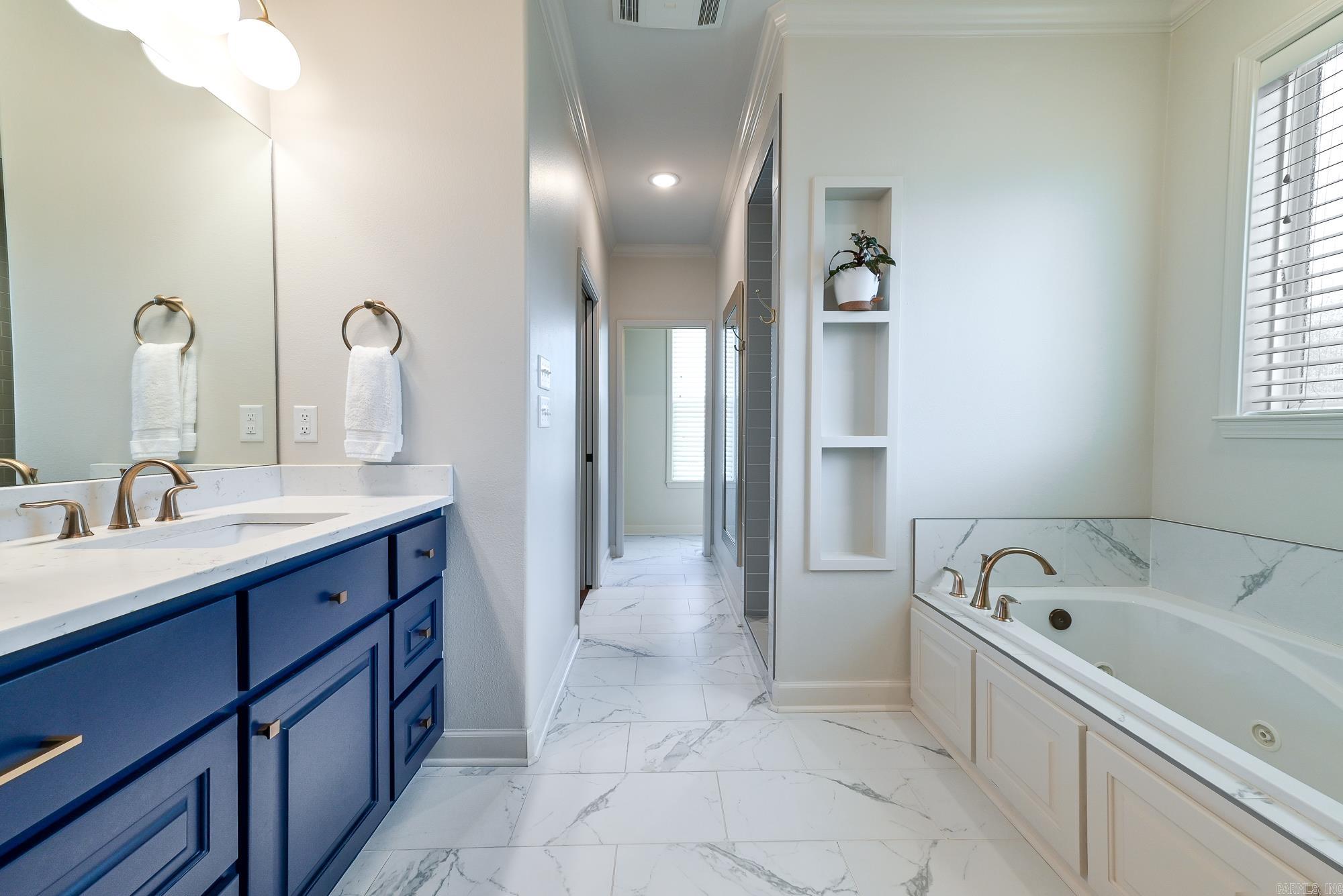 Sienna Lake - Residential