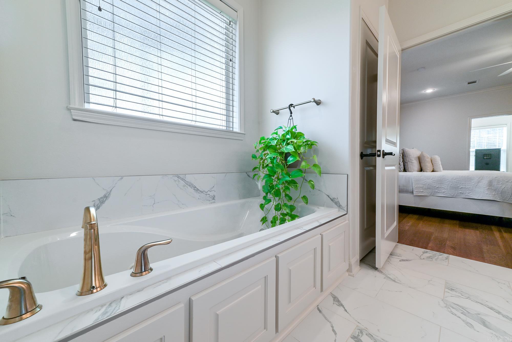 Sienna Lake - Residential