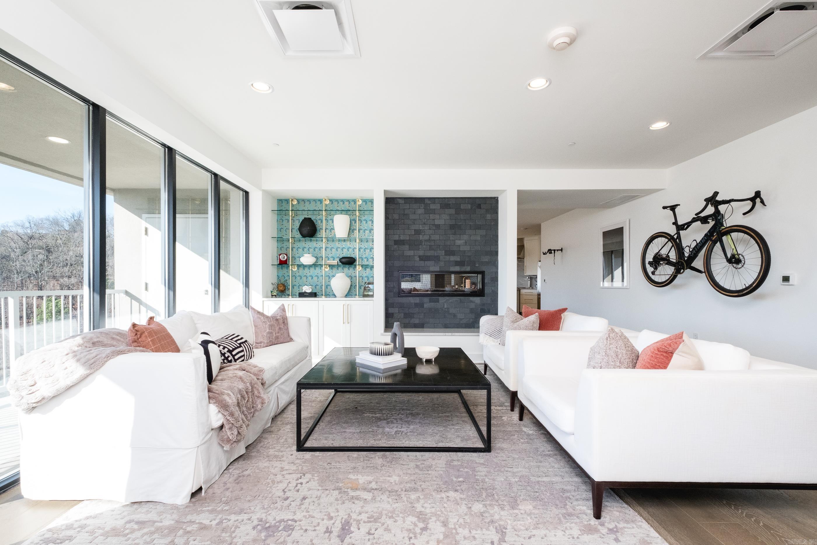 RIVIERA HPR - Residential