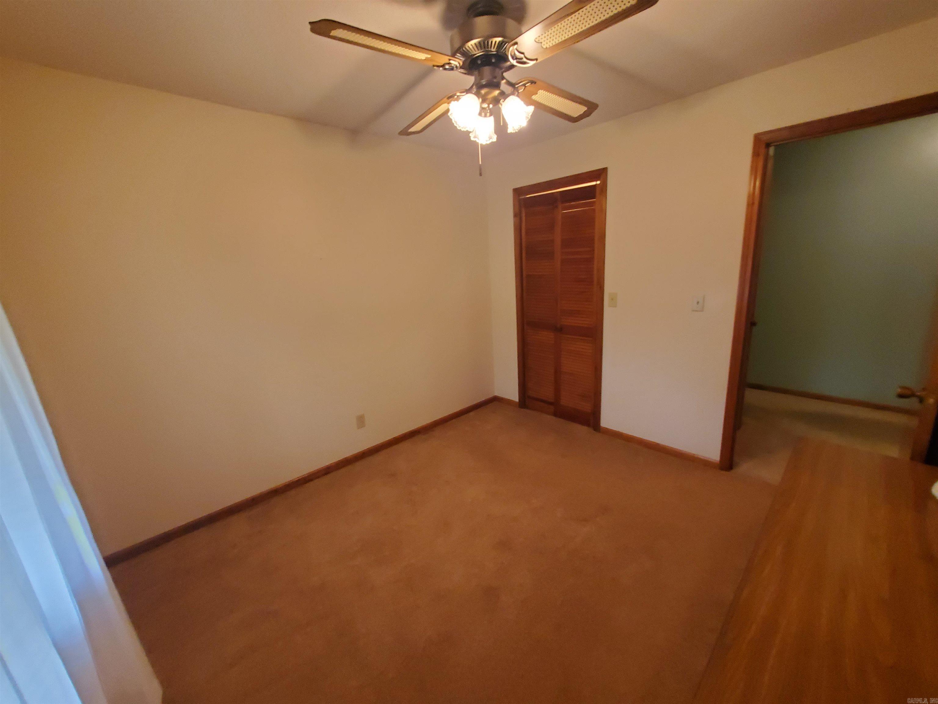 BALLARD HEIGHTS - Residential