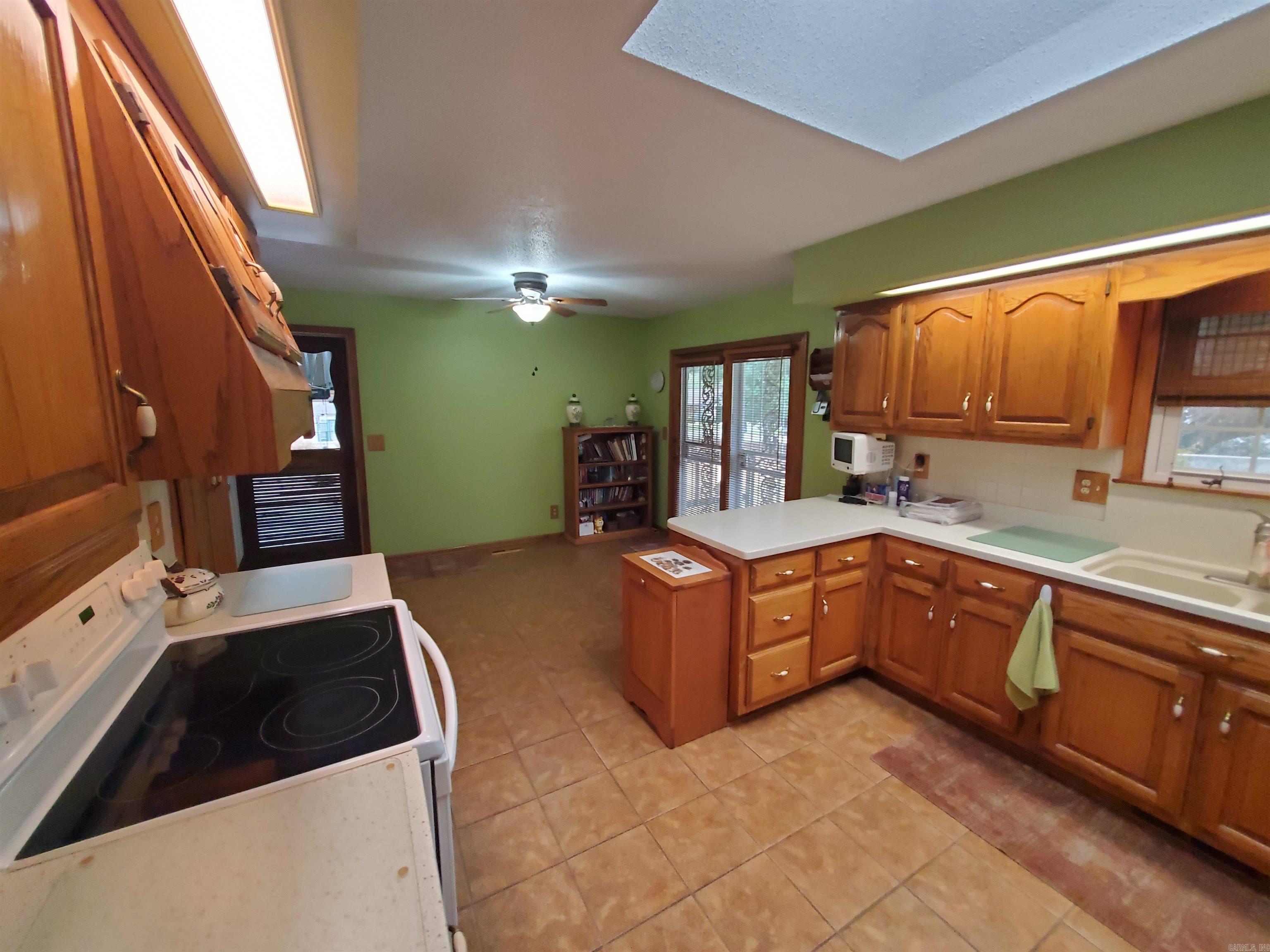 BALLARD HEIGHTS - Residential