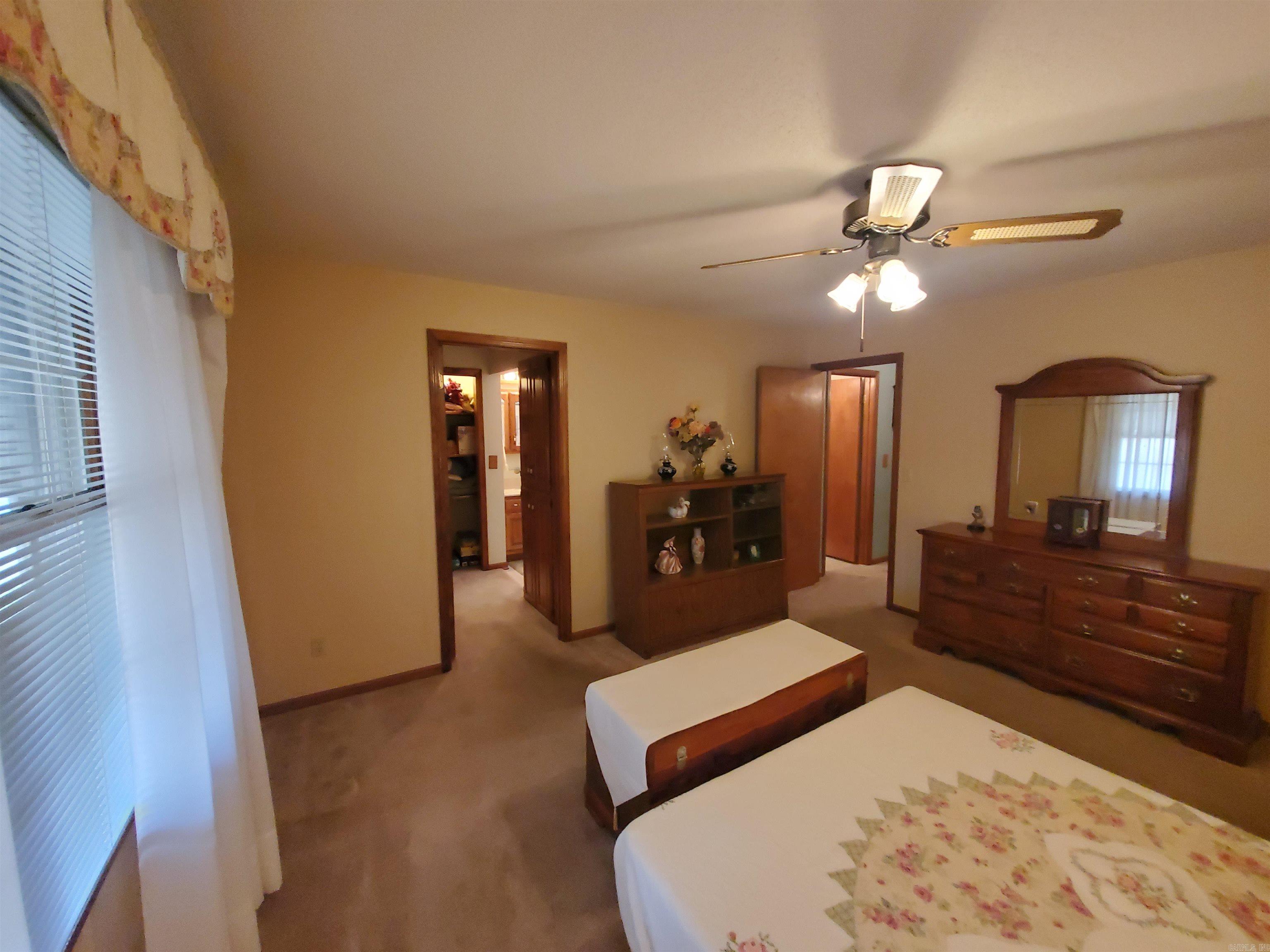 BALLARD HEIGHTS - Residential