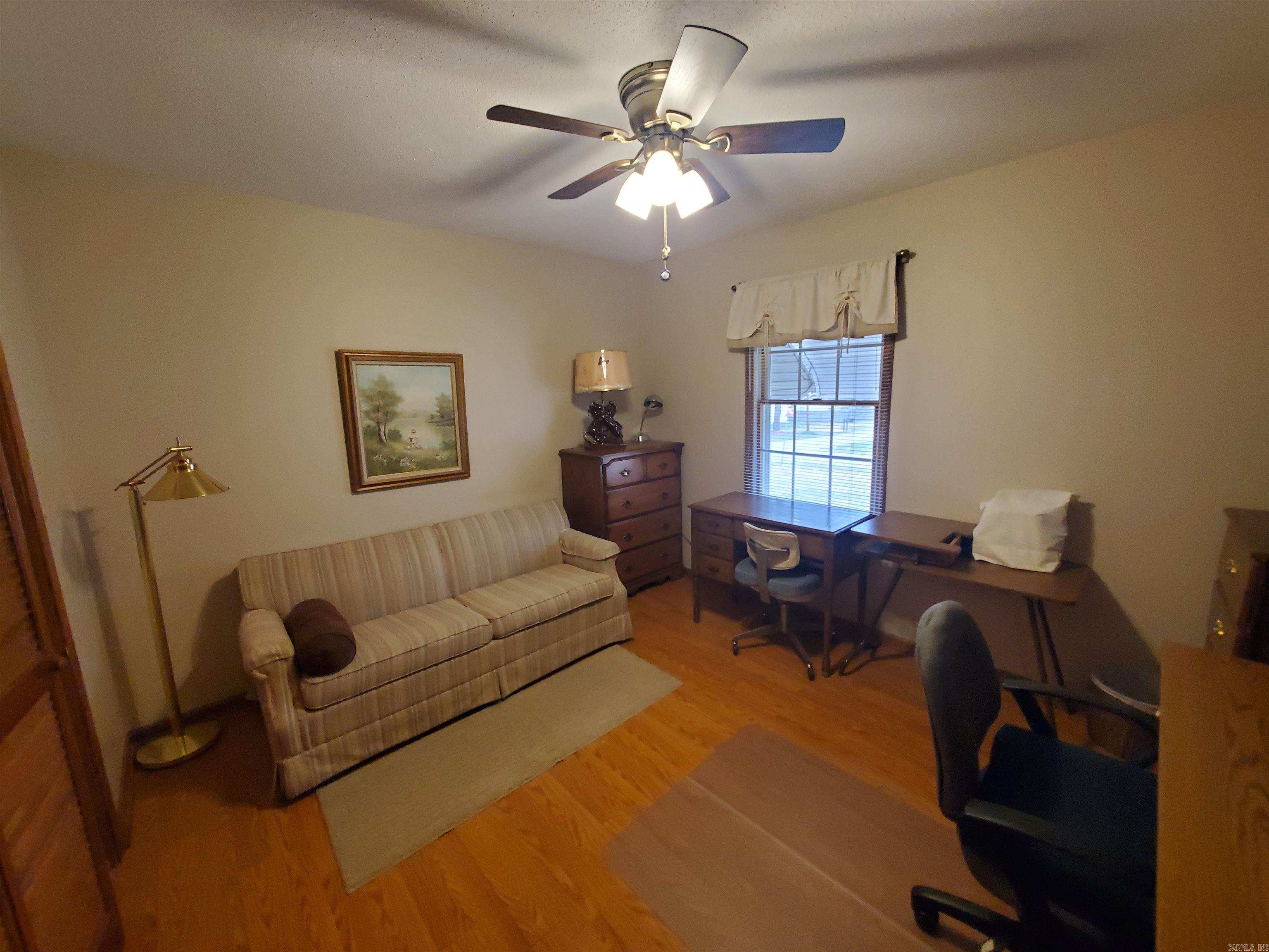 BALLARD HEIGHTS - Residential