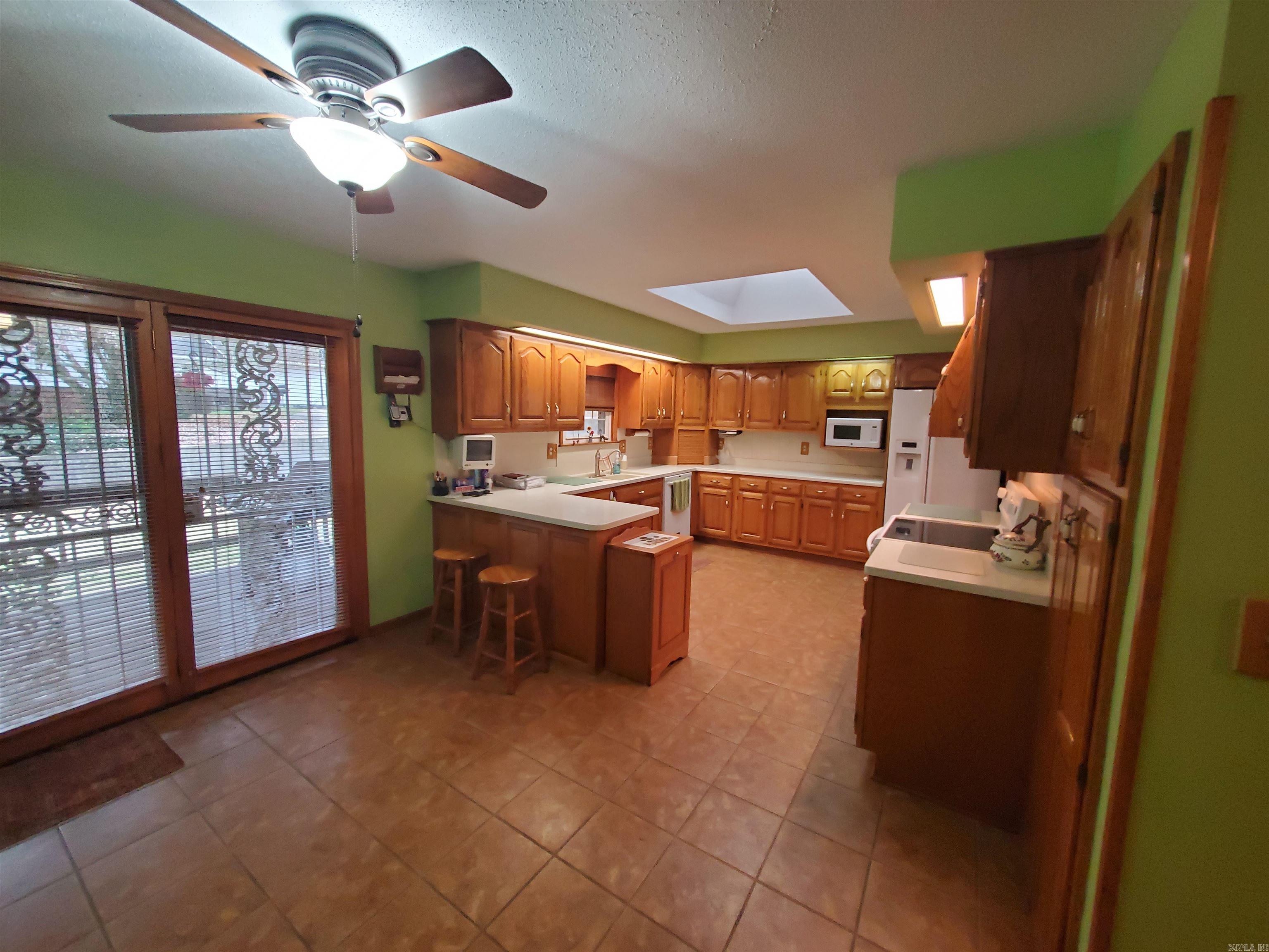 BALLARD HEIGHTS - Residential