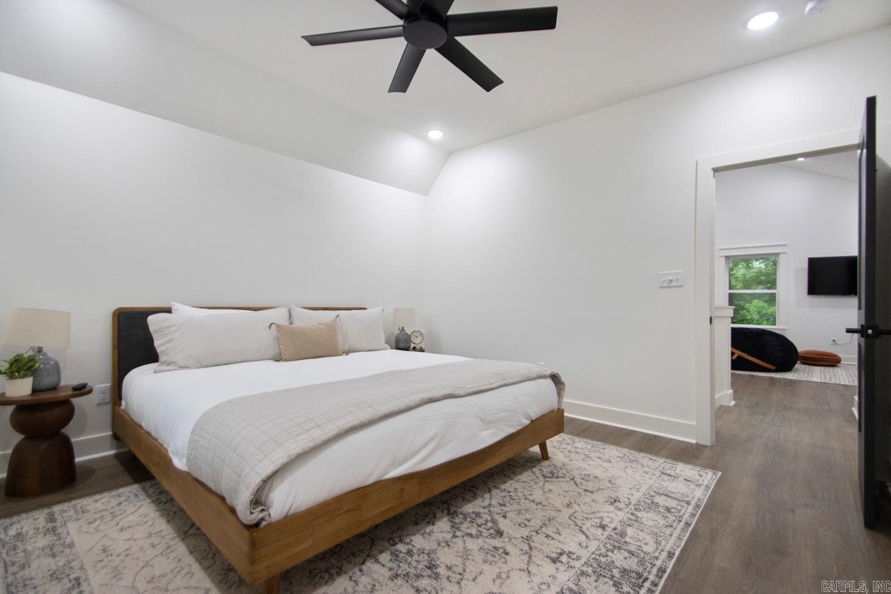 RIVER CREEK ESTATES - Residential Income