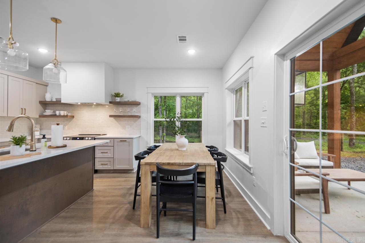 RIVER CREEK ESTATES - Residential Income