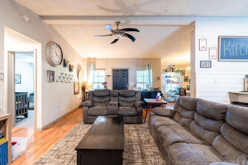 River Oaks Estates - Residential