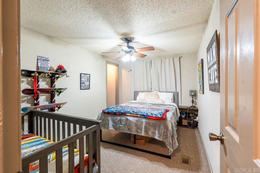 River Oaks Estates - Residential