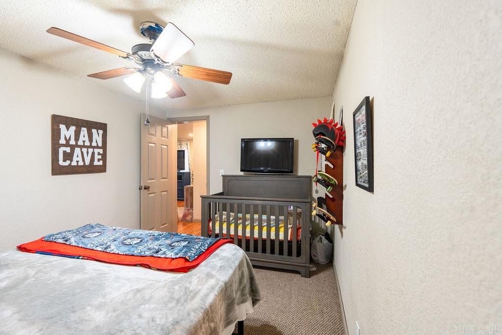 River Oaks Estates - Residential