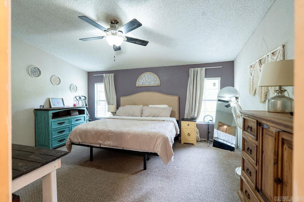 River Oaks Estates - Residential