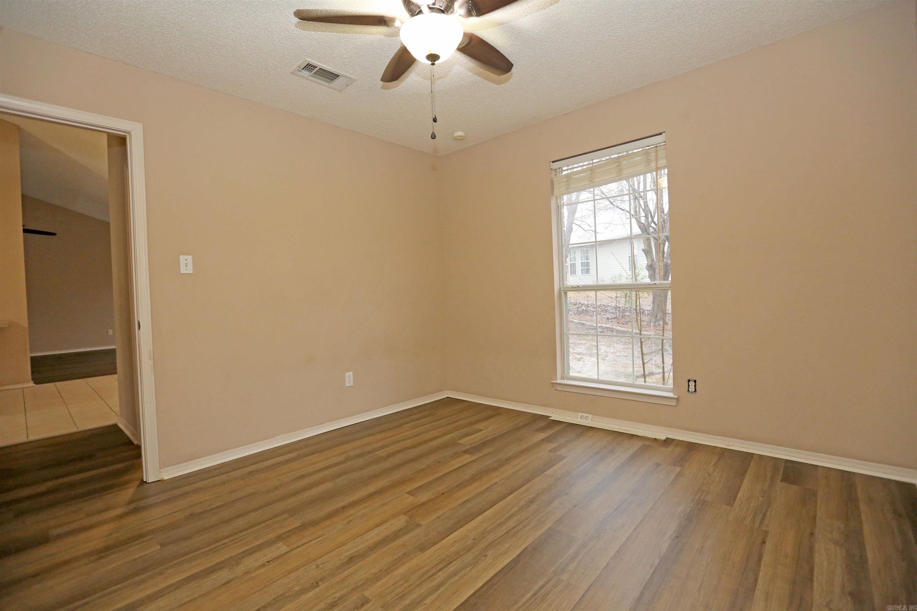 CHERRY CREEK - Residential