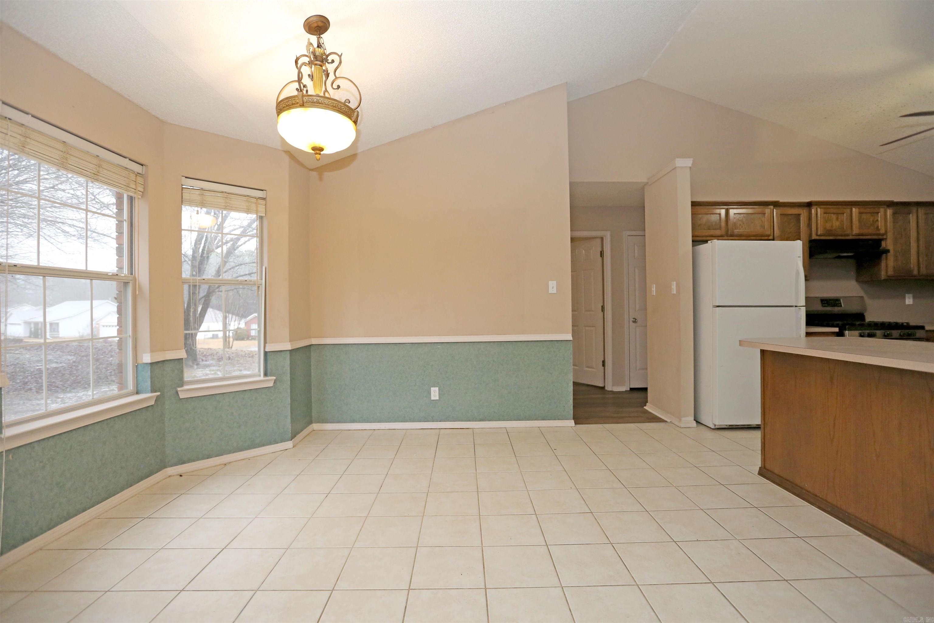 CHERRY CREEK - Residential