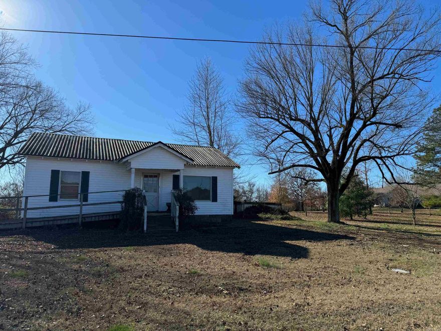 REMODEL IN PROGRESS!!  Great Location, near Harmony, with Mountain view!!