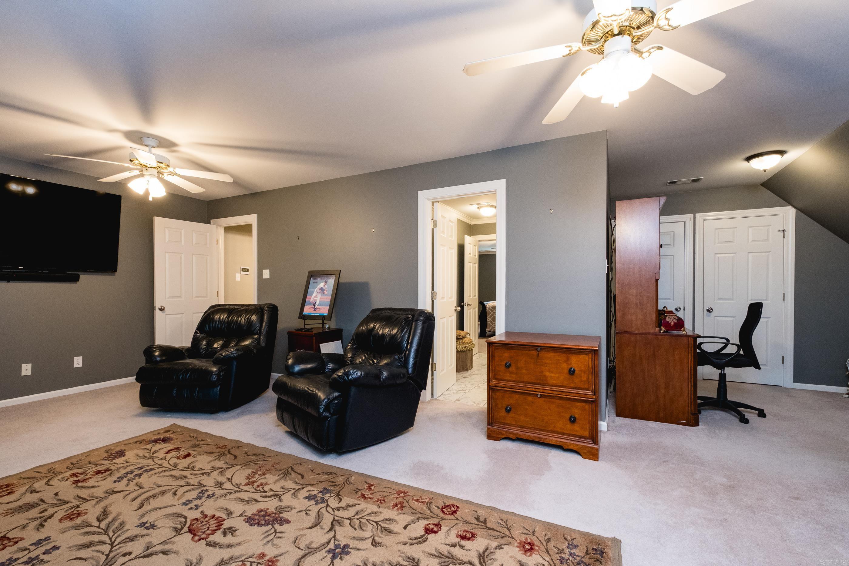 CHENAL VALLEY MARGEUAX - Residential