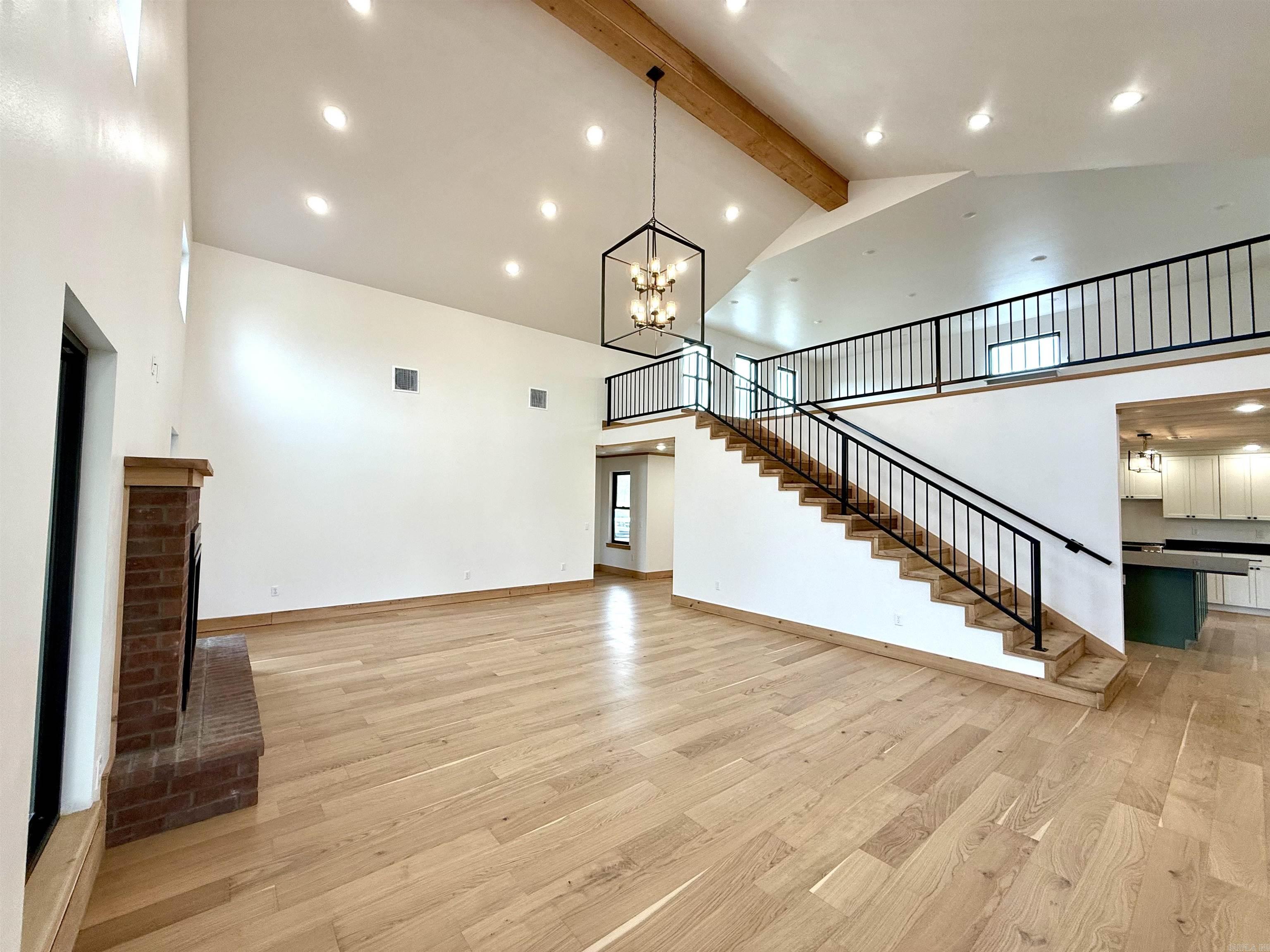 River Drive East Estate - Residential
