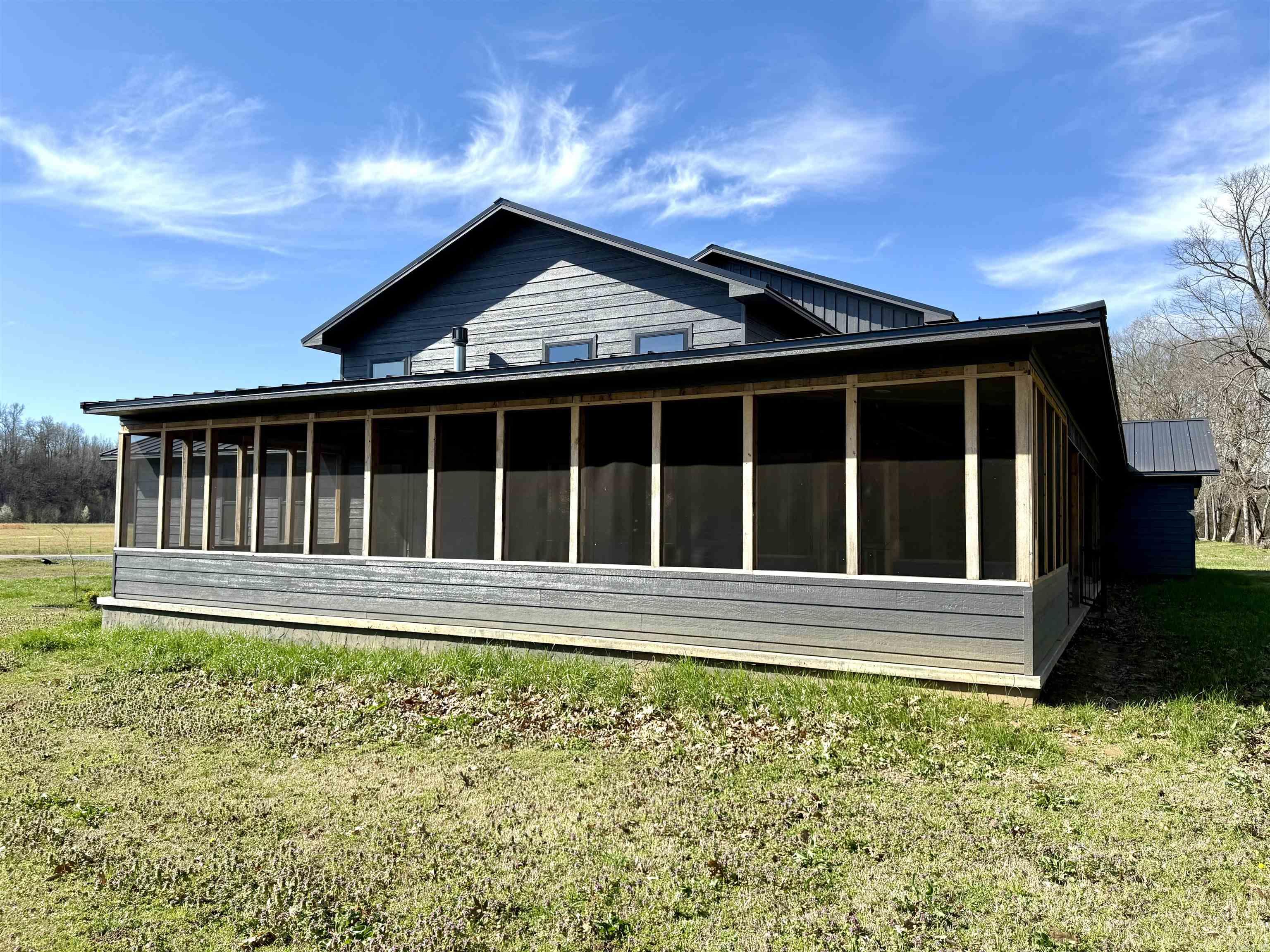 River Drive East Estate - Residential