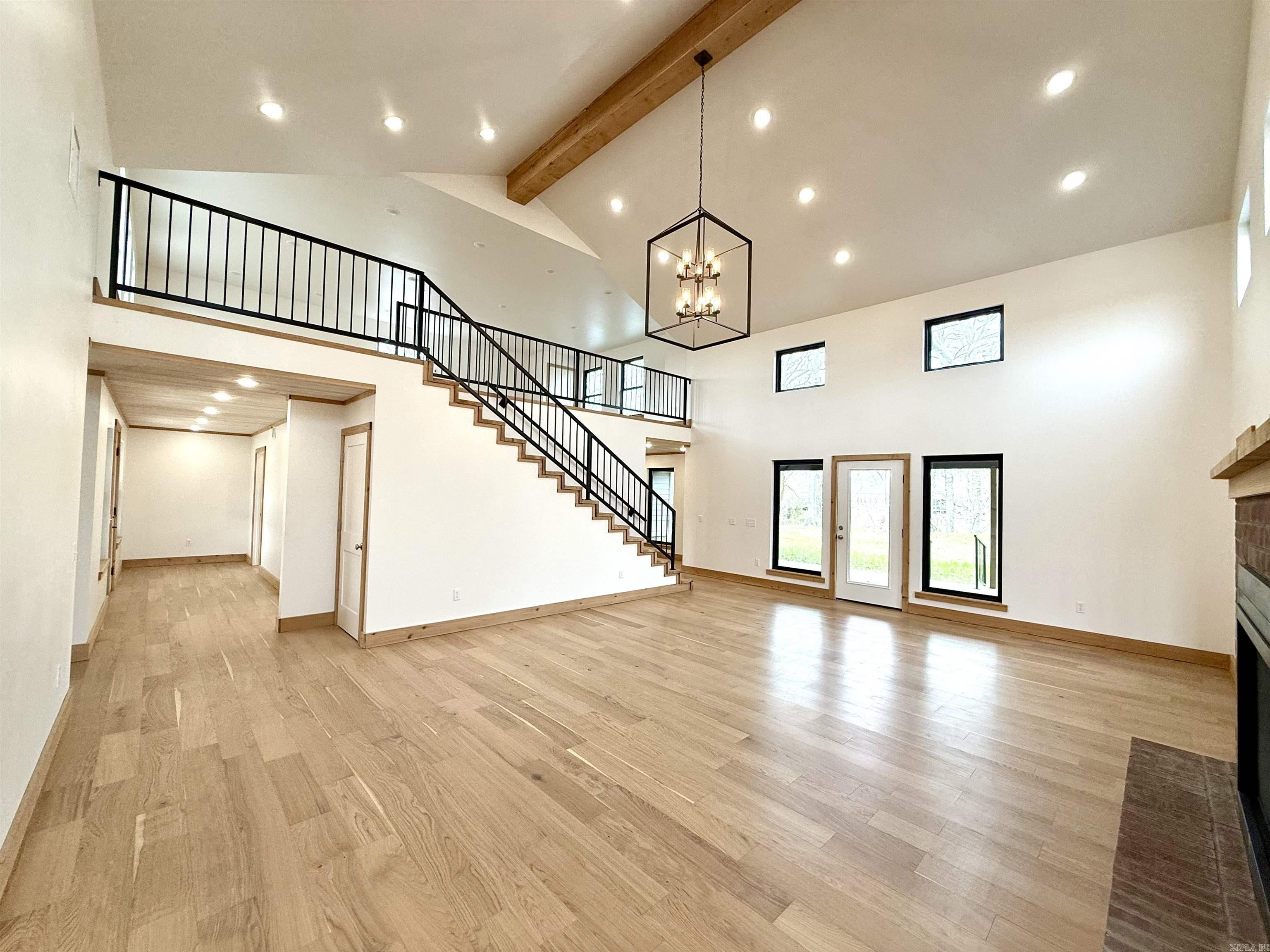 River Drive East Estate - Residential