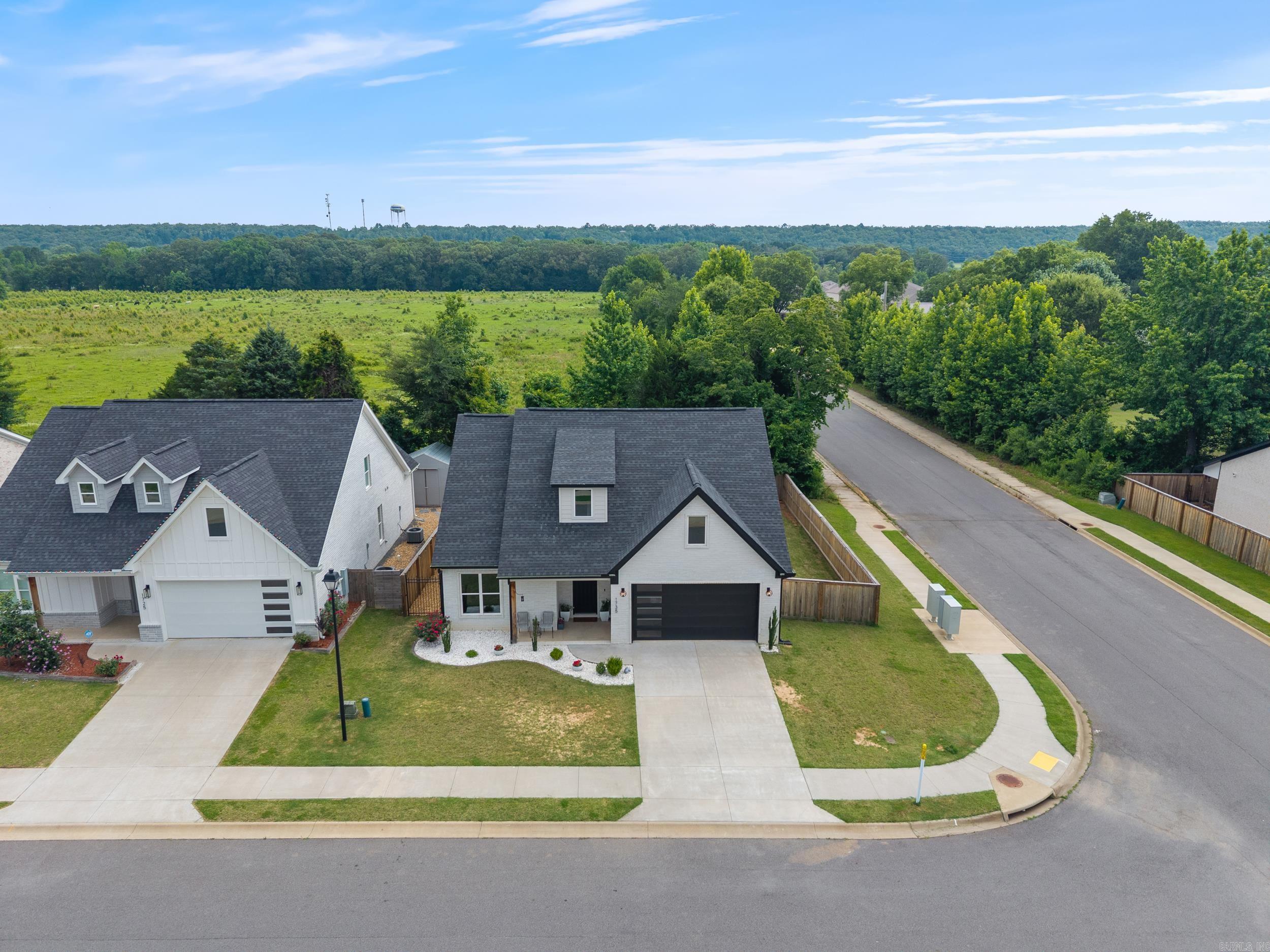 RIVENDALE COVE - Residential