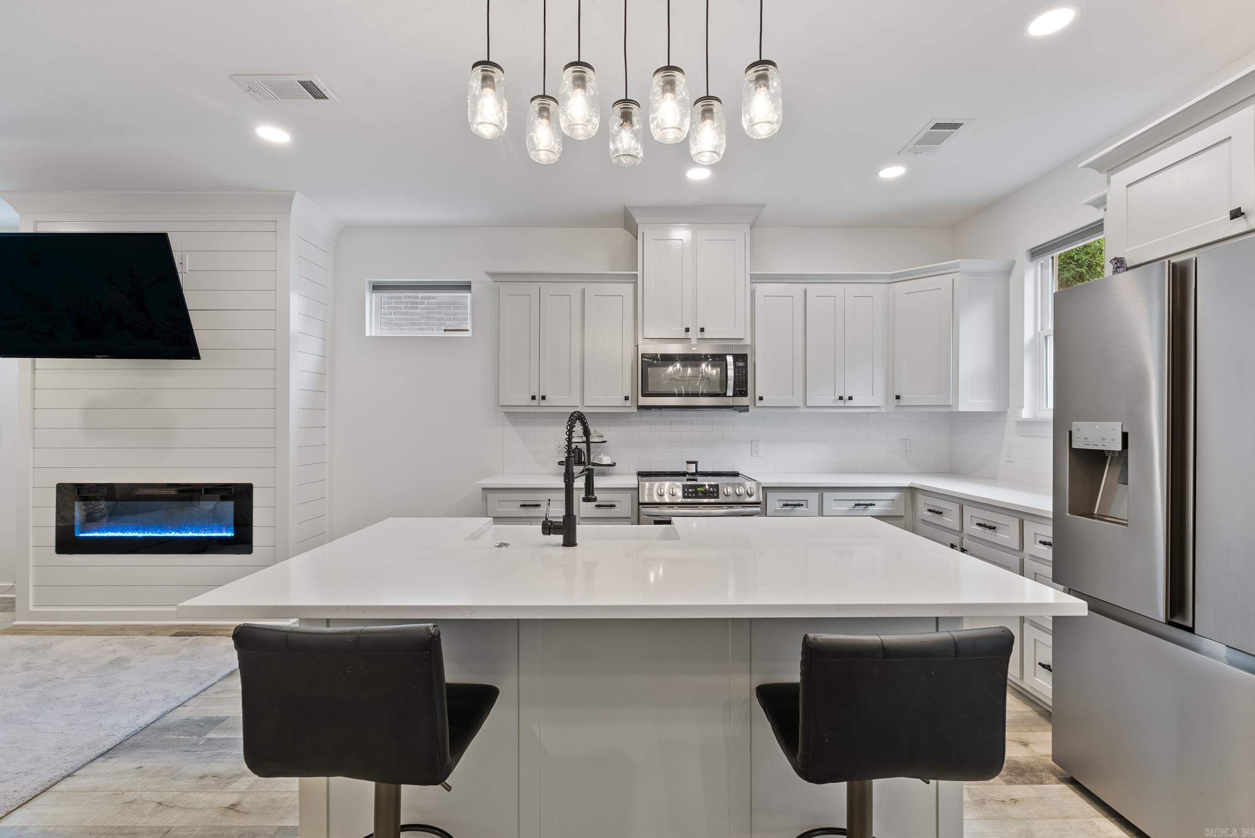 RIVENDALE COVE - Residential