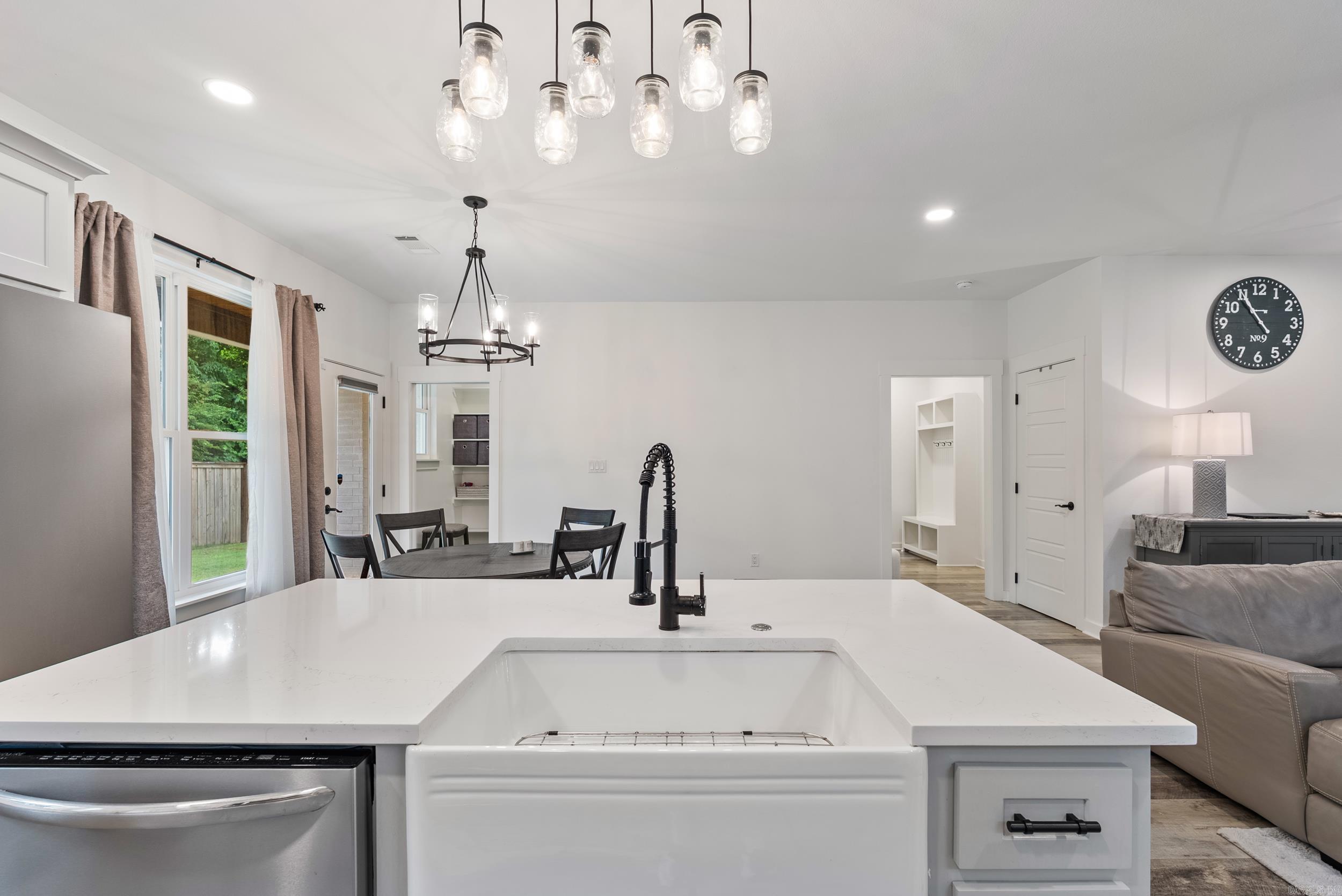RIVENDALE COVE - Residential