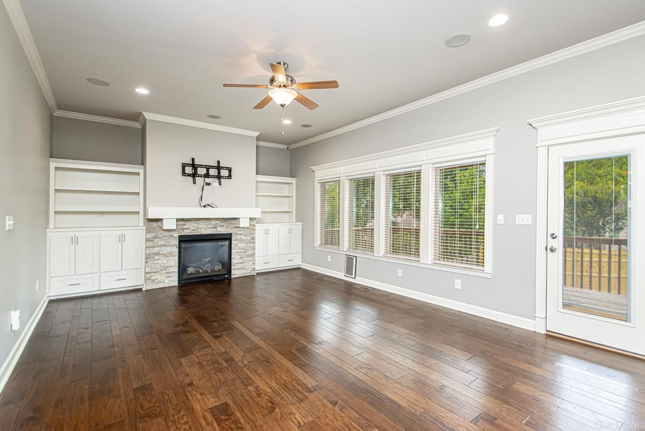 WESTPOINTE NORTH - Residential