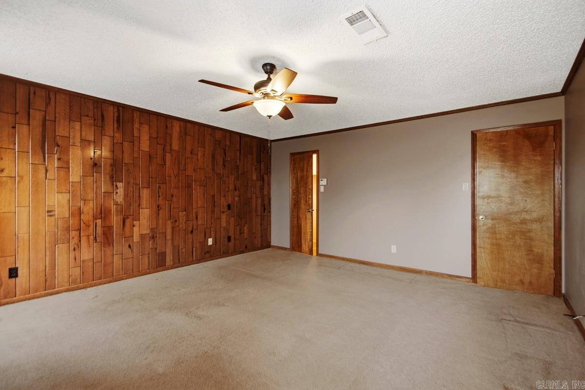 OAKBROOKE - Residential