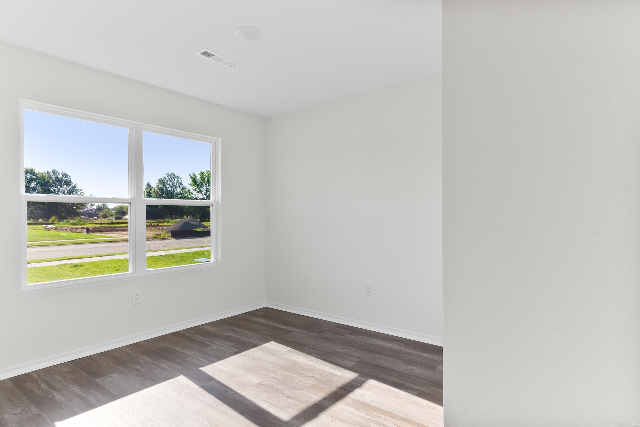 HILL FARM - Residential