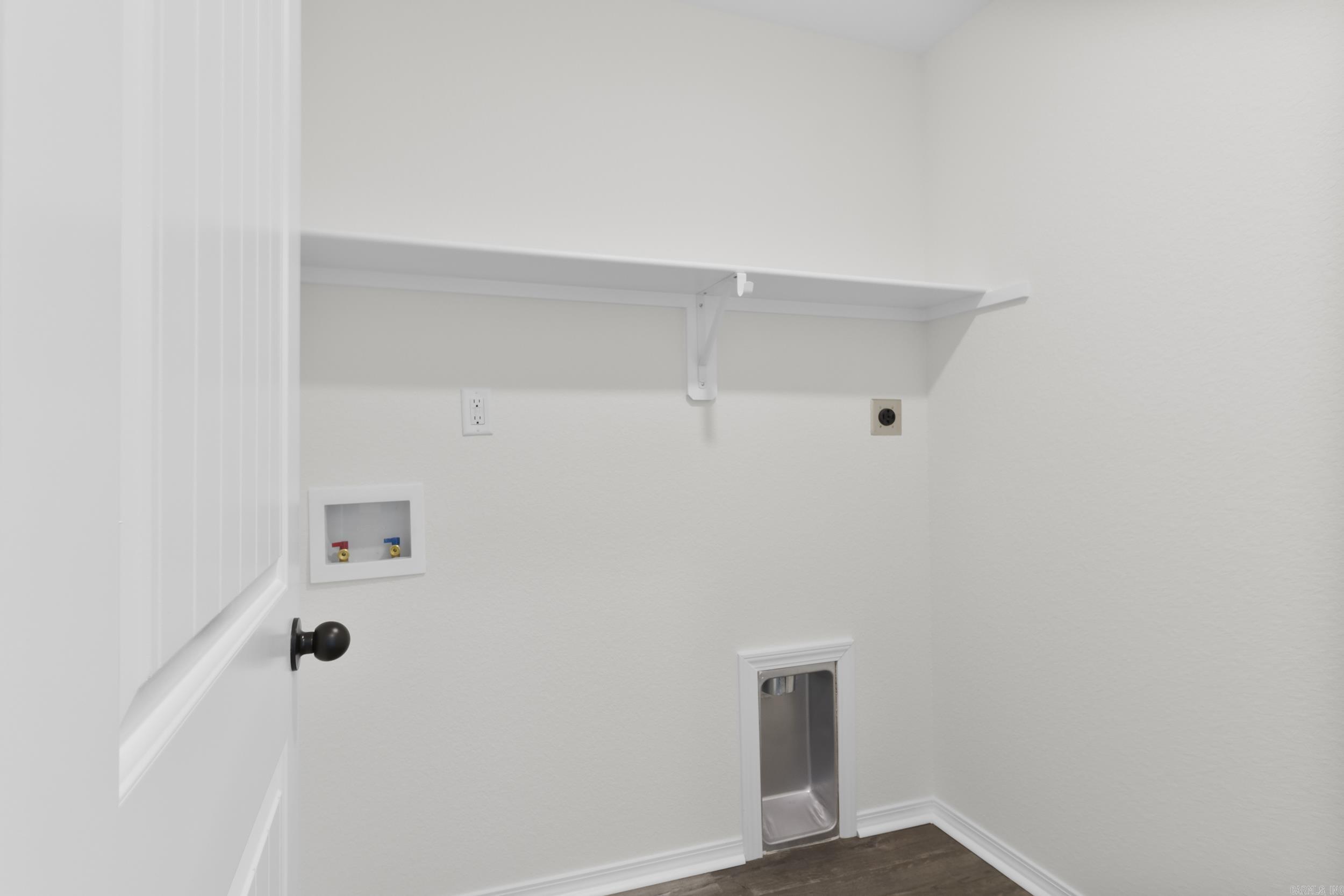 HILL FARM - Residential