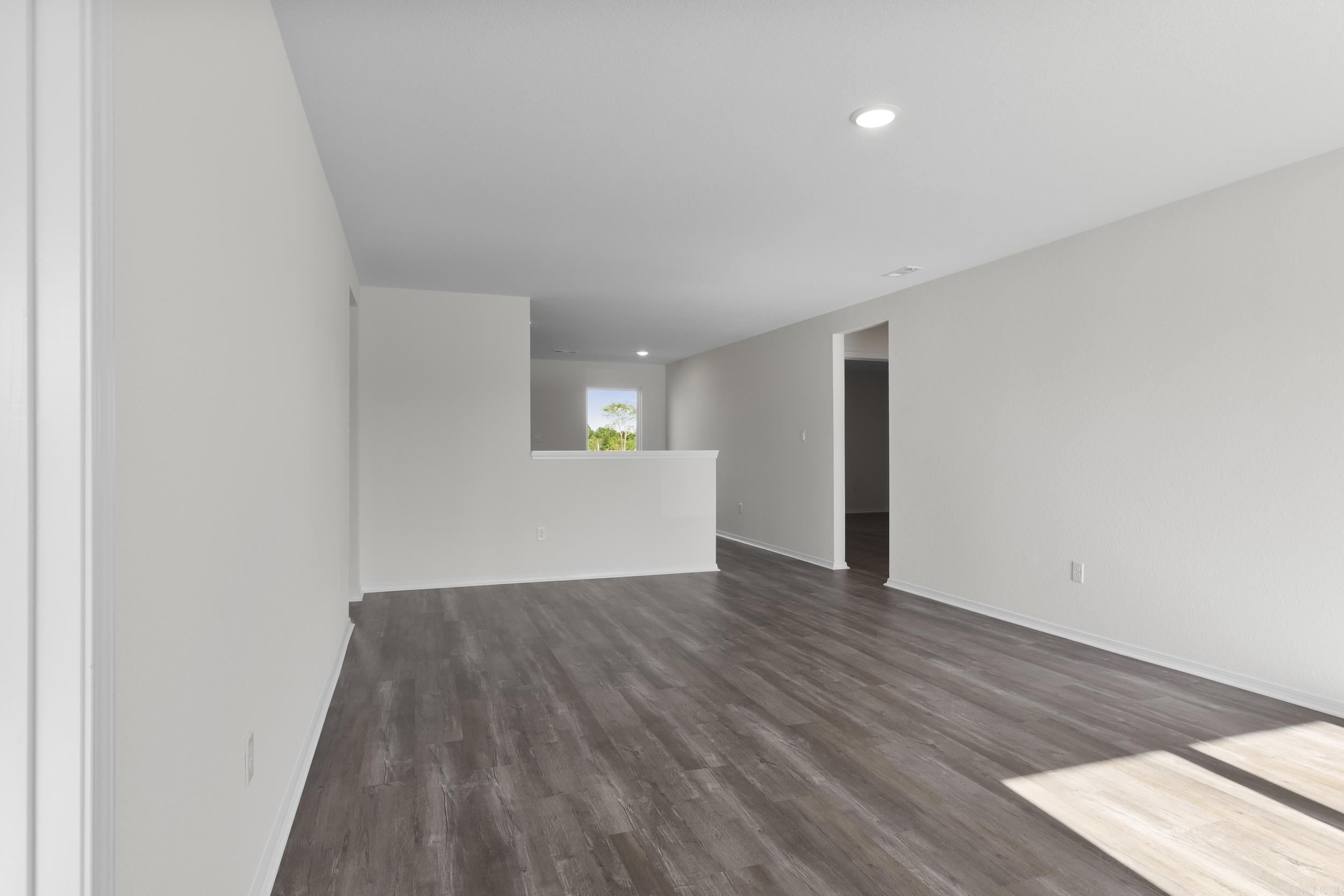 HILL FARM - Residential