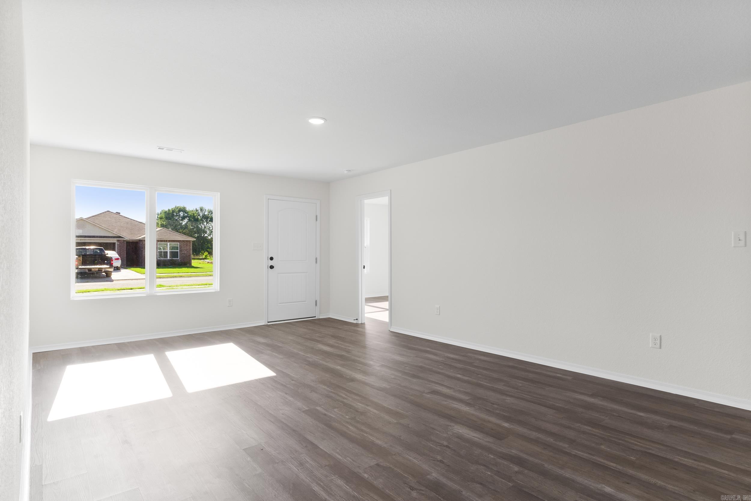 HILL FARM - Residential