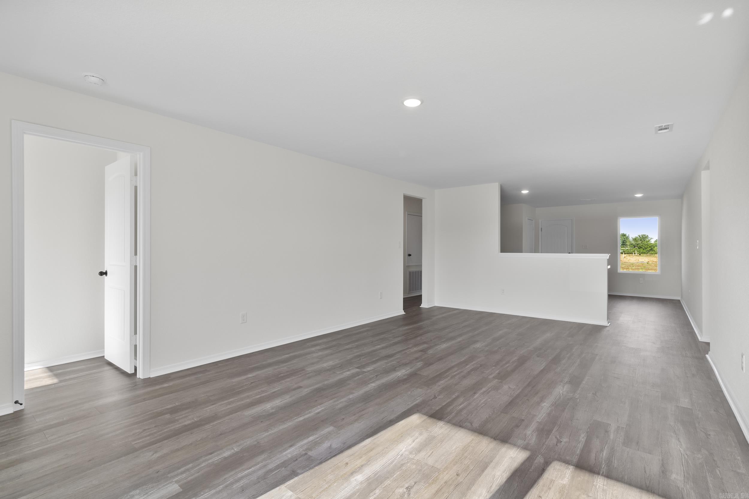 HILL FARM - Residential