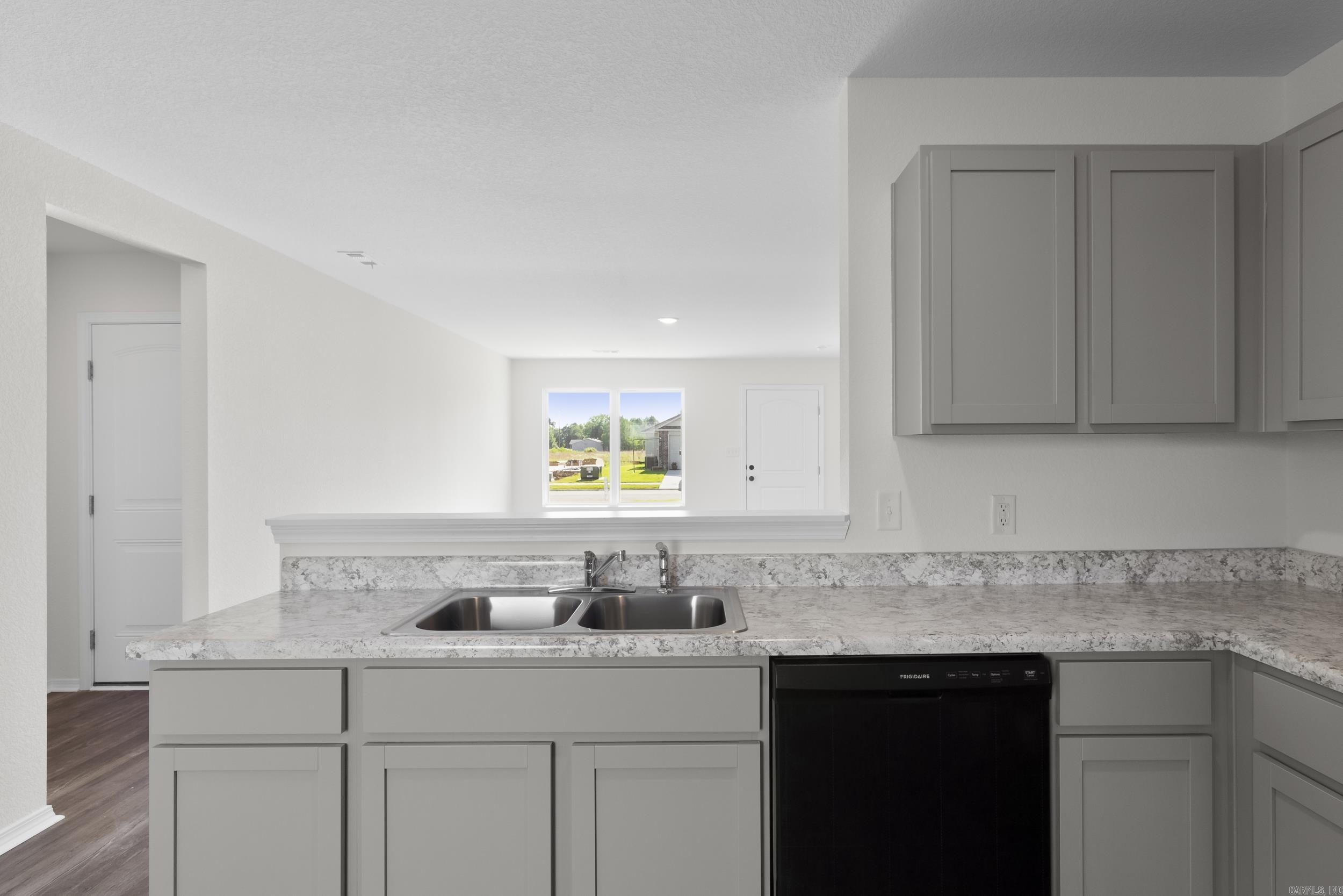 HILL FARM - Residential