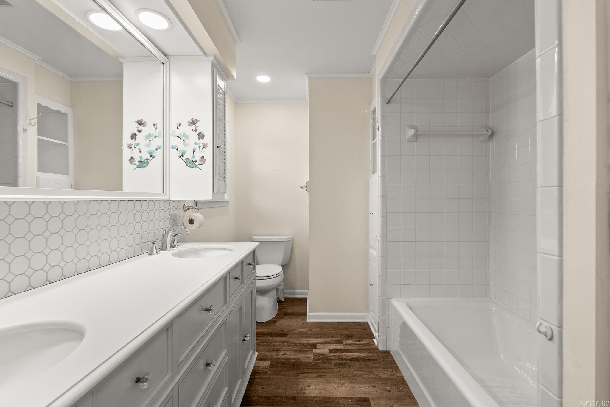 CEDAR GLADES - Residential