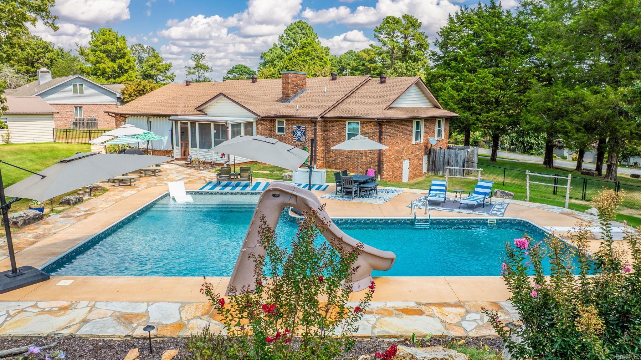 CEDAR GLADES - Residential