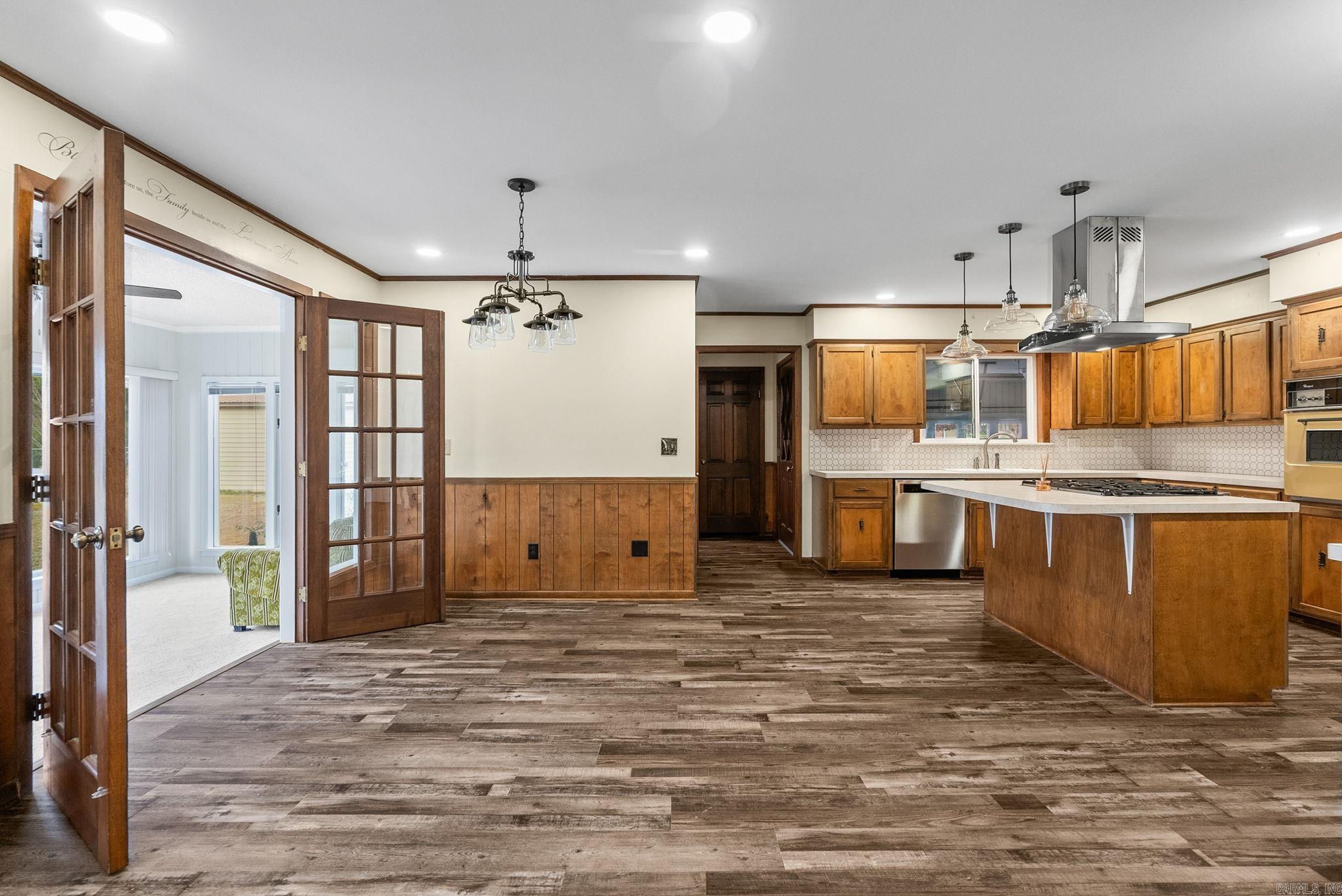 CEDAR GLADES - Residential