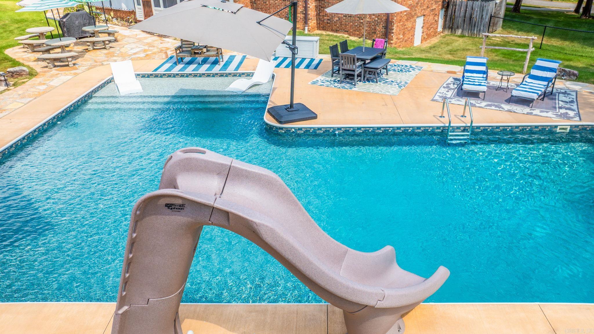 CEDAR GLADES - Residential