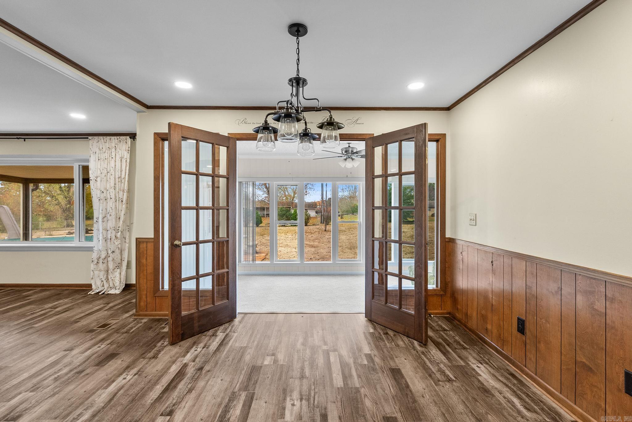 CEDAR GLADES - Residential