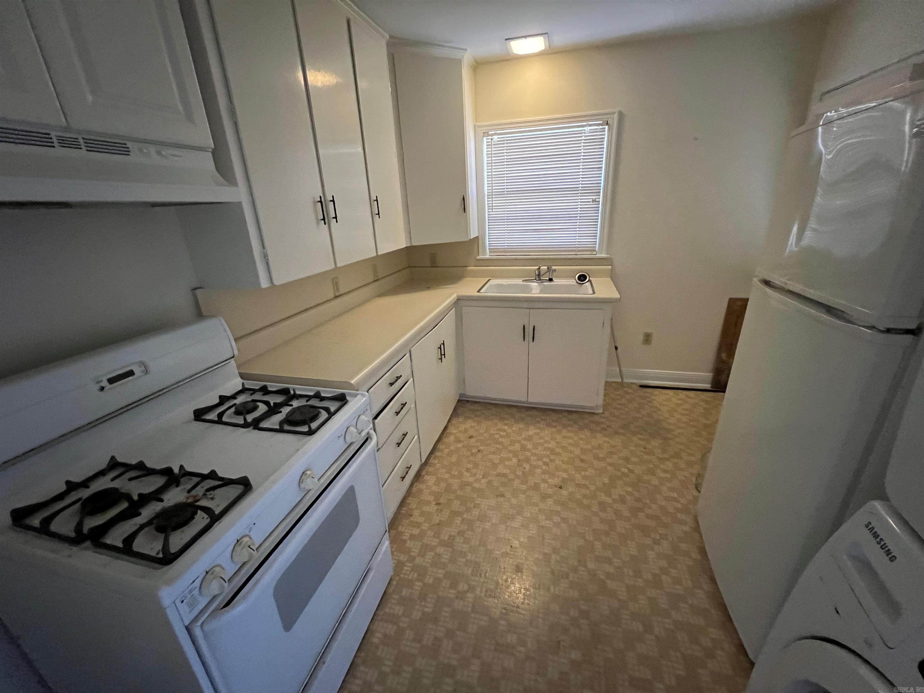 Pulaski Heights - Residential Lease