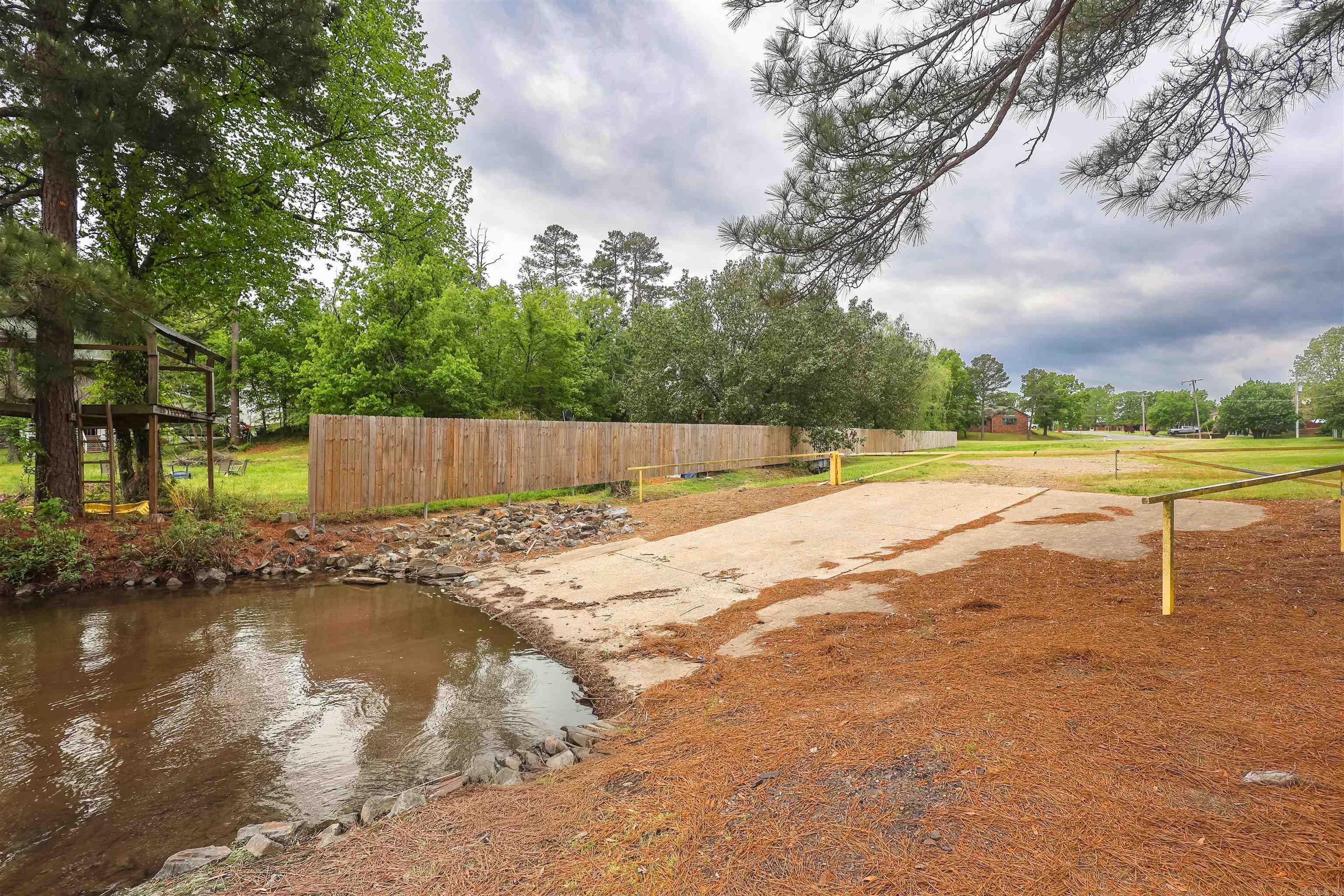 CLIFFWOOD - Residential