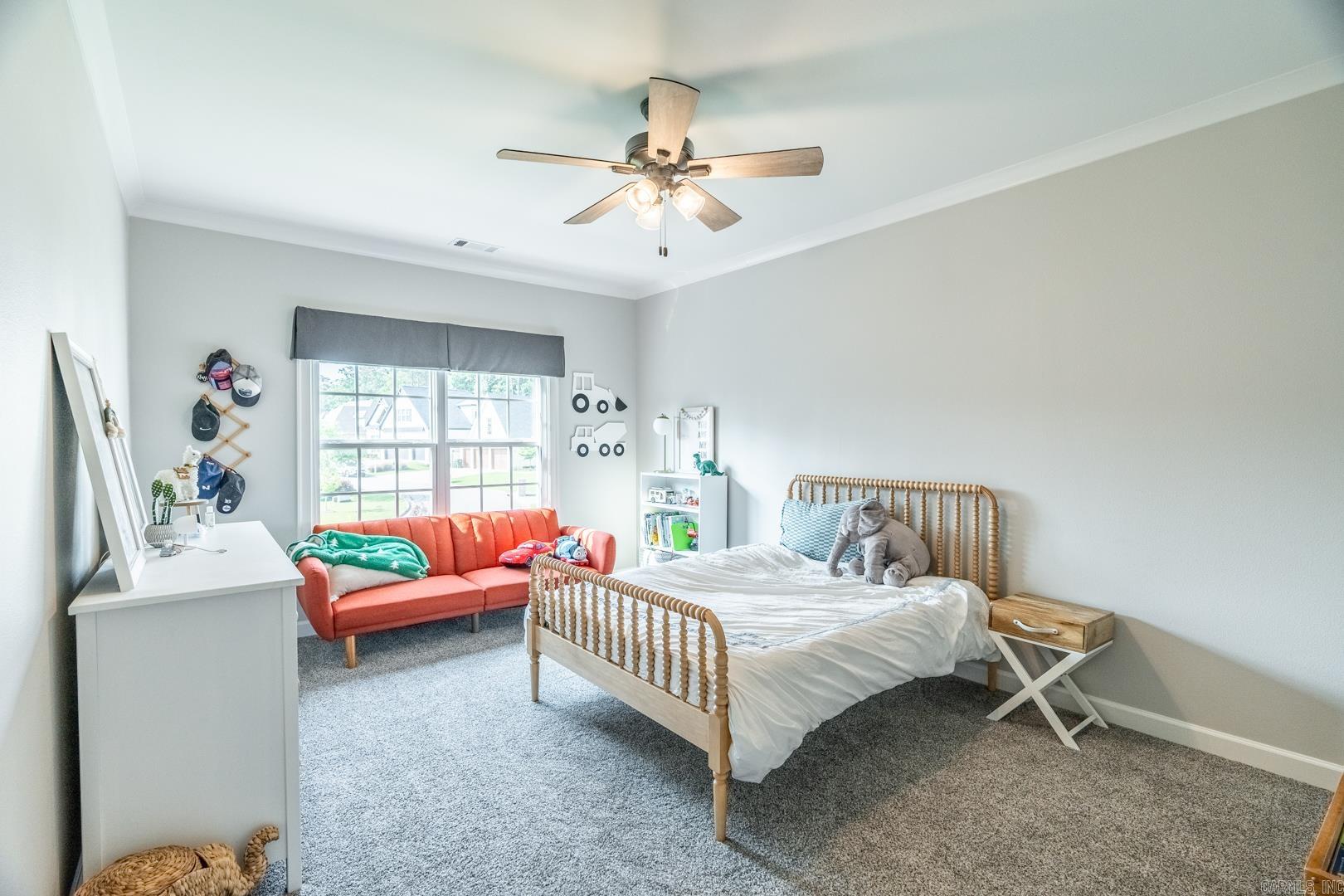 CHENAL VALLEY "ENSBURY PLACE" - Residential