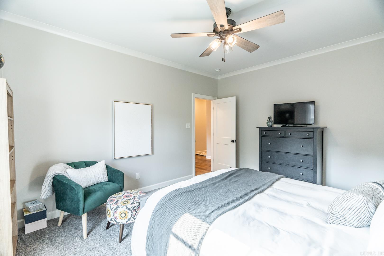 CHENAL VALLEY "ENSBURY PLACE" - Residential