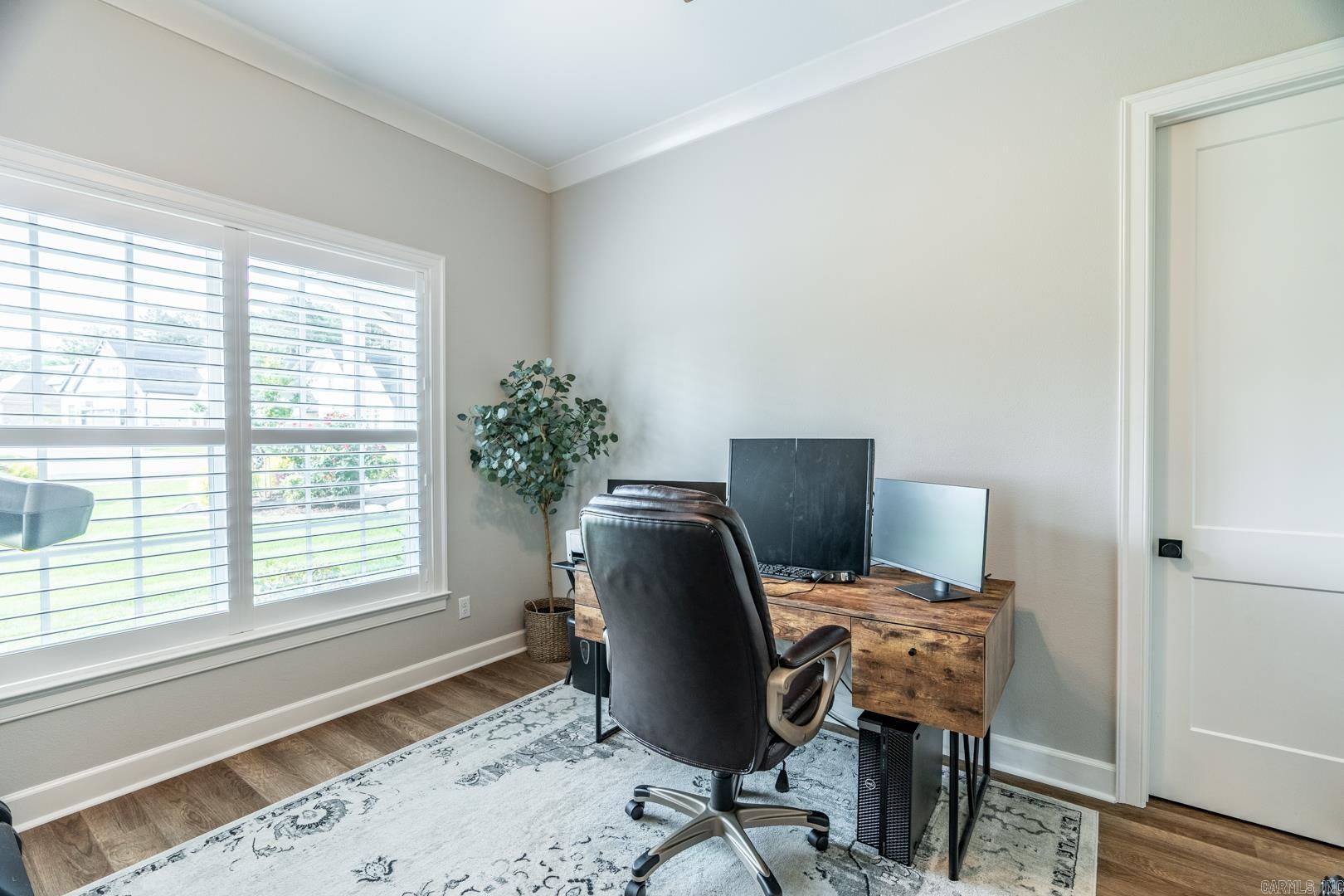 CHENAL VALLEY "ENSBURY PLACE" - Residential