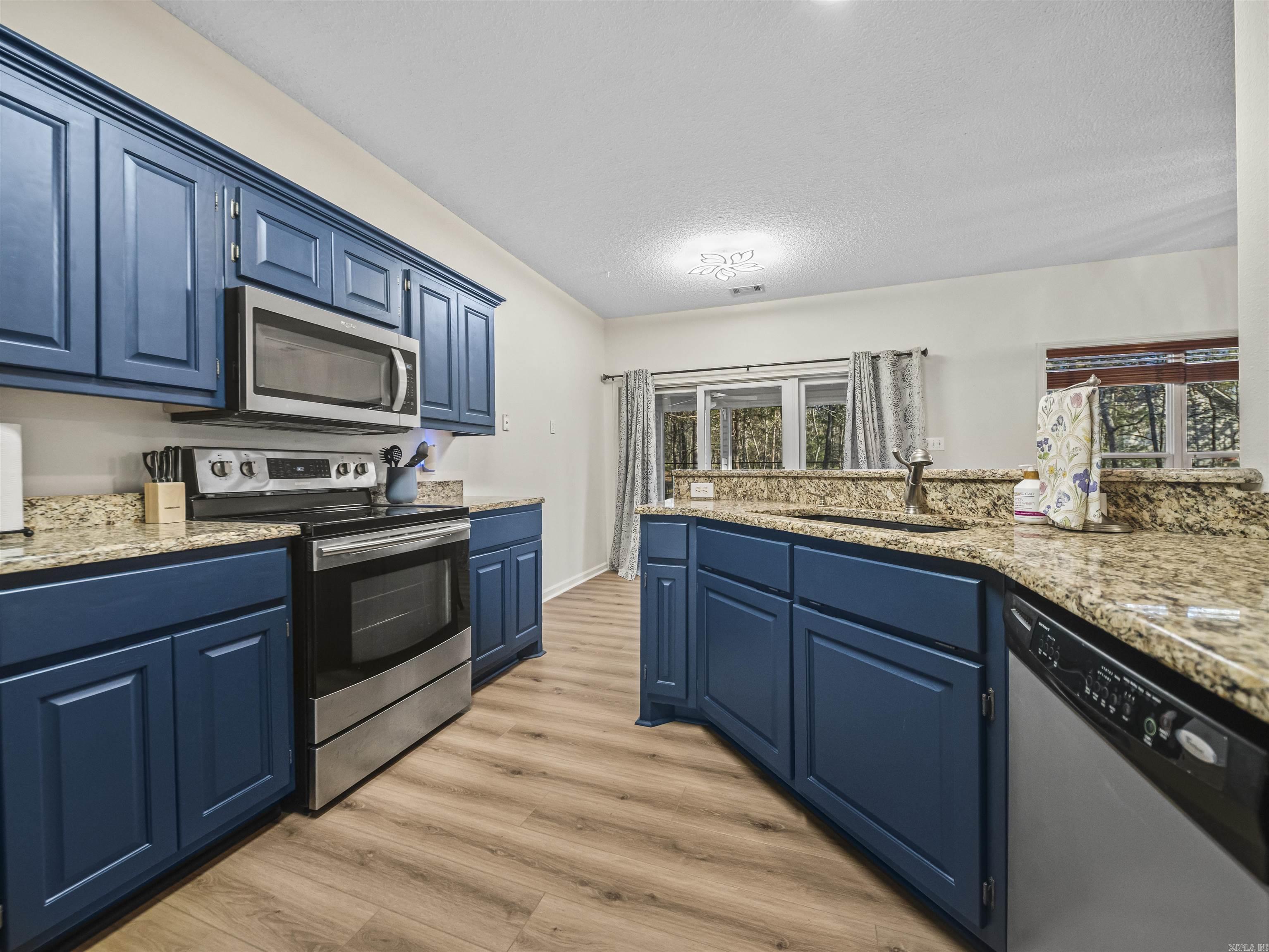 TIBURON - Residential