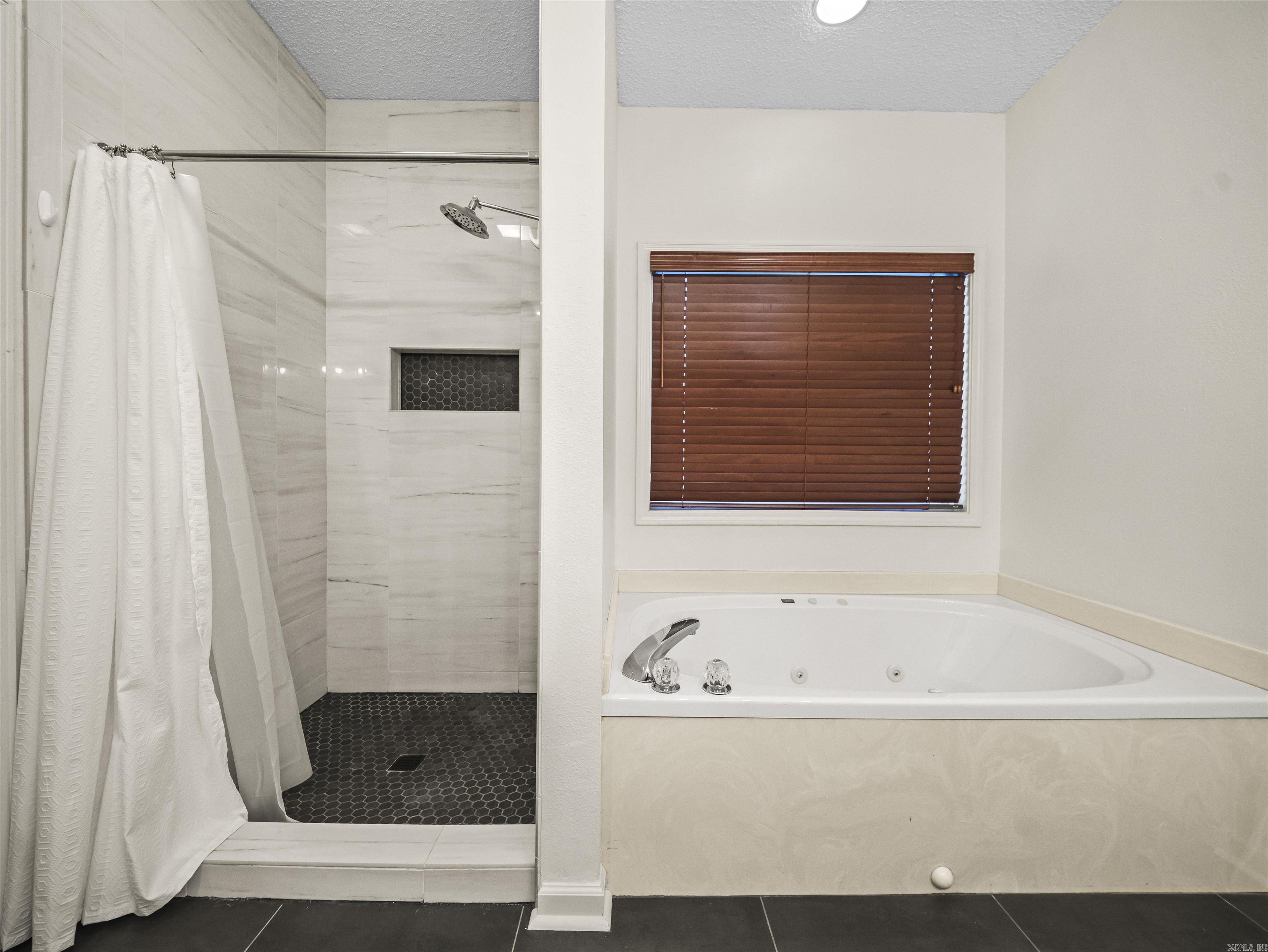 TIBURON - Residential